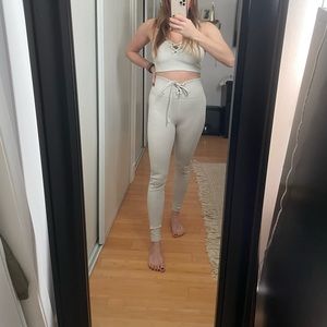 Year of Ours “bone” ribbed football set